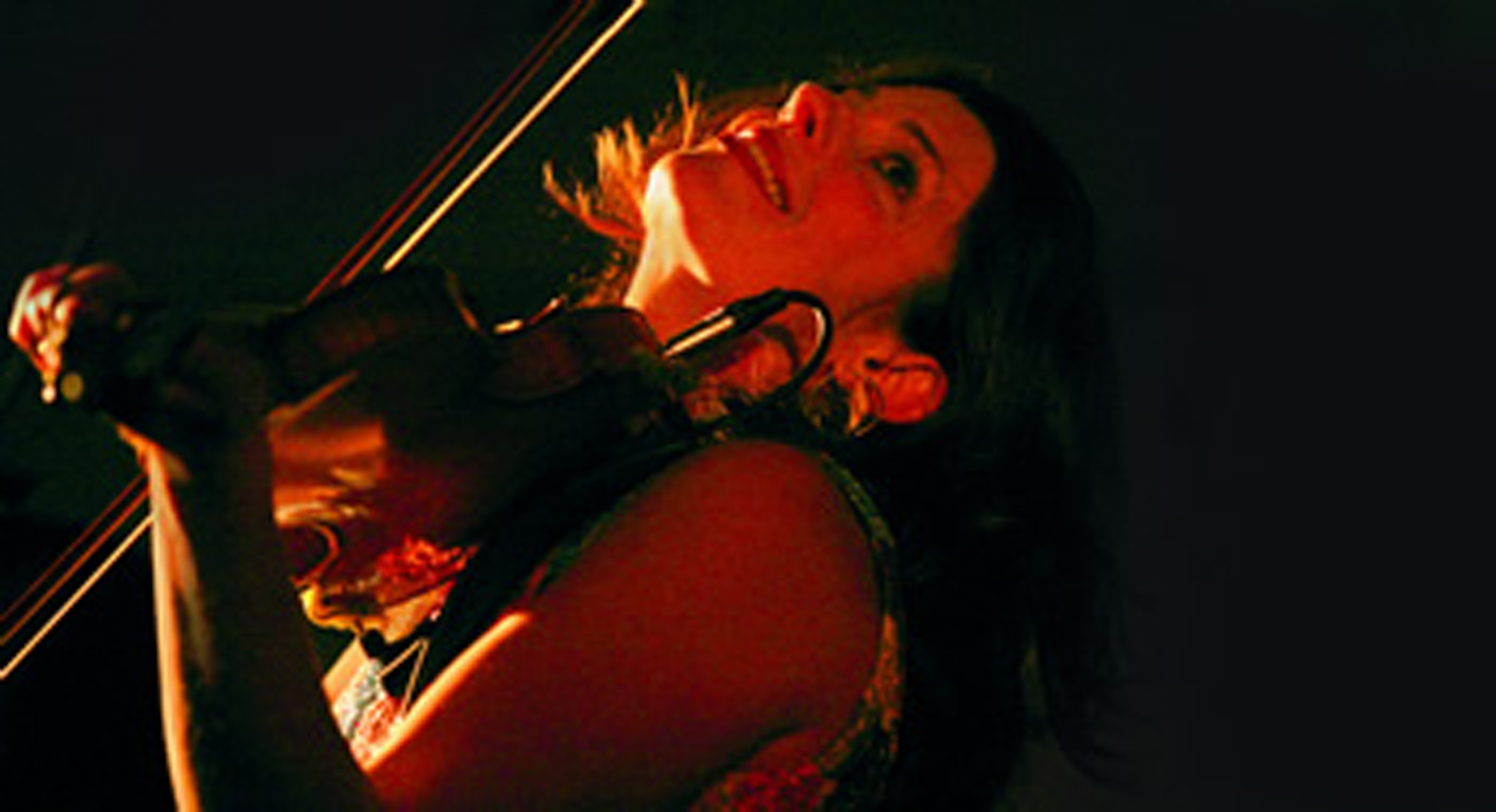 Anne Lindsay live